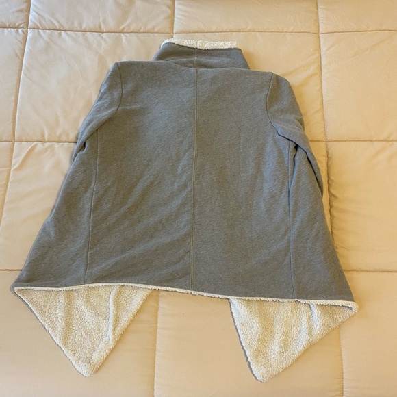 Hollister Draped Cardigan - Picture 3 of 3